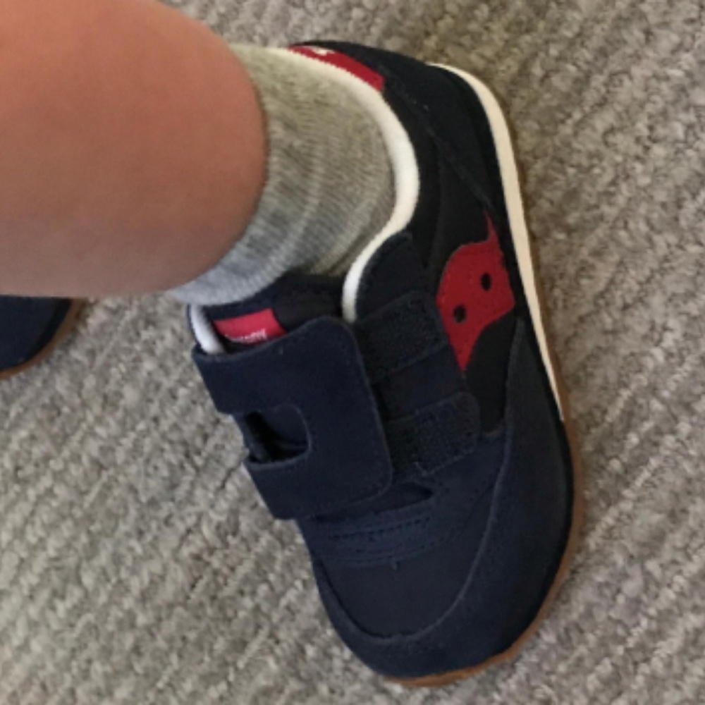 Navy 7 Red Saucony Jazz Suede Sneaker -Toddler NWT